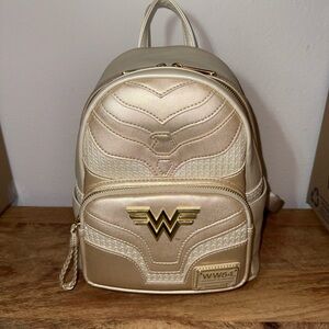 NEW! MUST GO: Loungefly x DC Comics Wonder Woman 1984 mini backpack